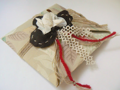 http://www.thegiftedblog.com/2010/10/gift-wrapping-challenge-for-hard-to.html