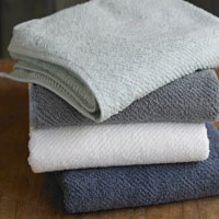 Air Weight Guest Towels